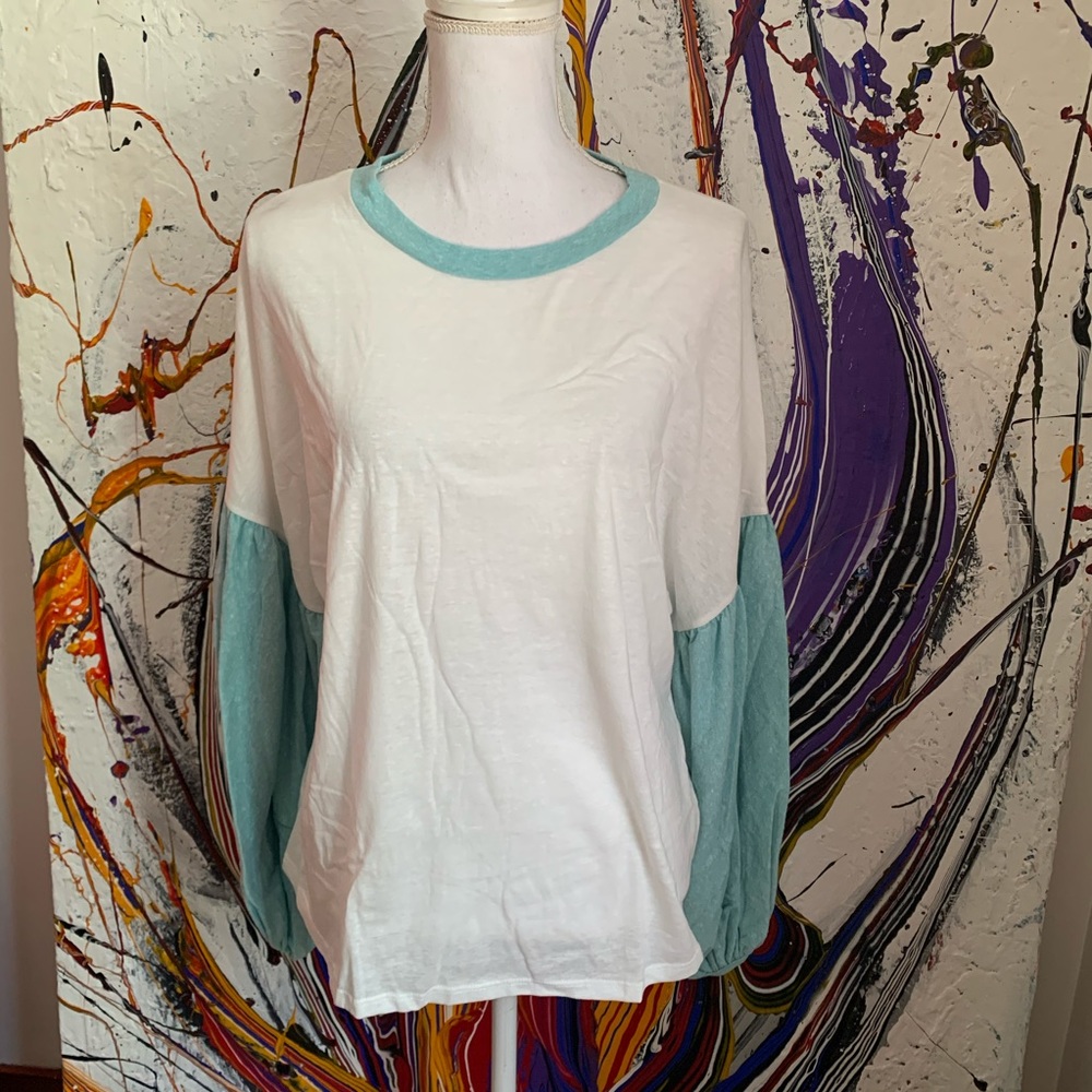 Long sleeve oversized puff sleeve tee shirt - Picture 1 of 3